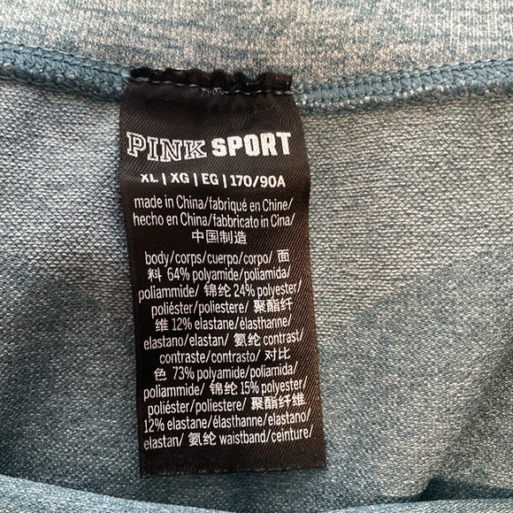 VS PINK SEAMLESS LEGGINGS - Picture 3 of 3